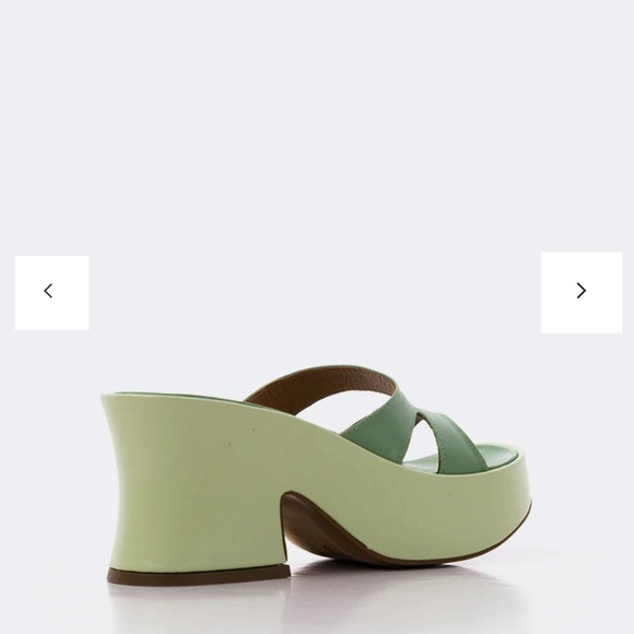 L’intervalle mint leather sandals, size 37 - Picture 2 of 9